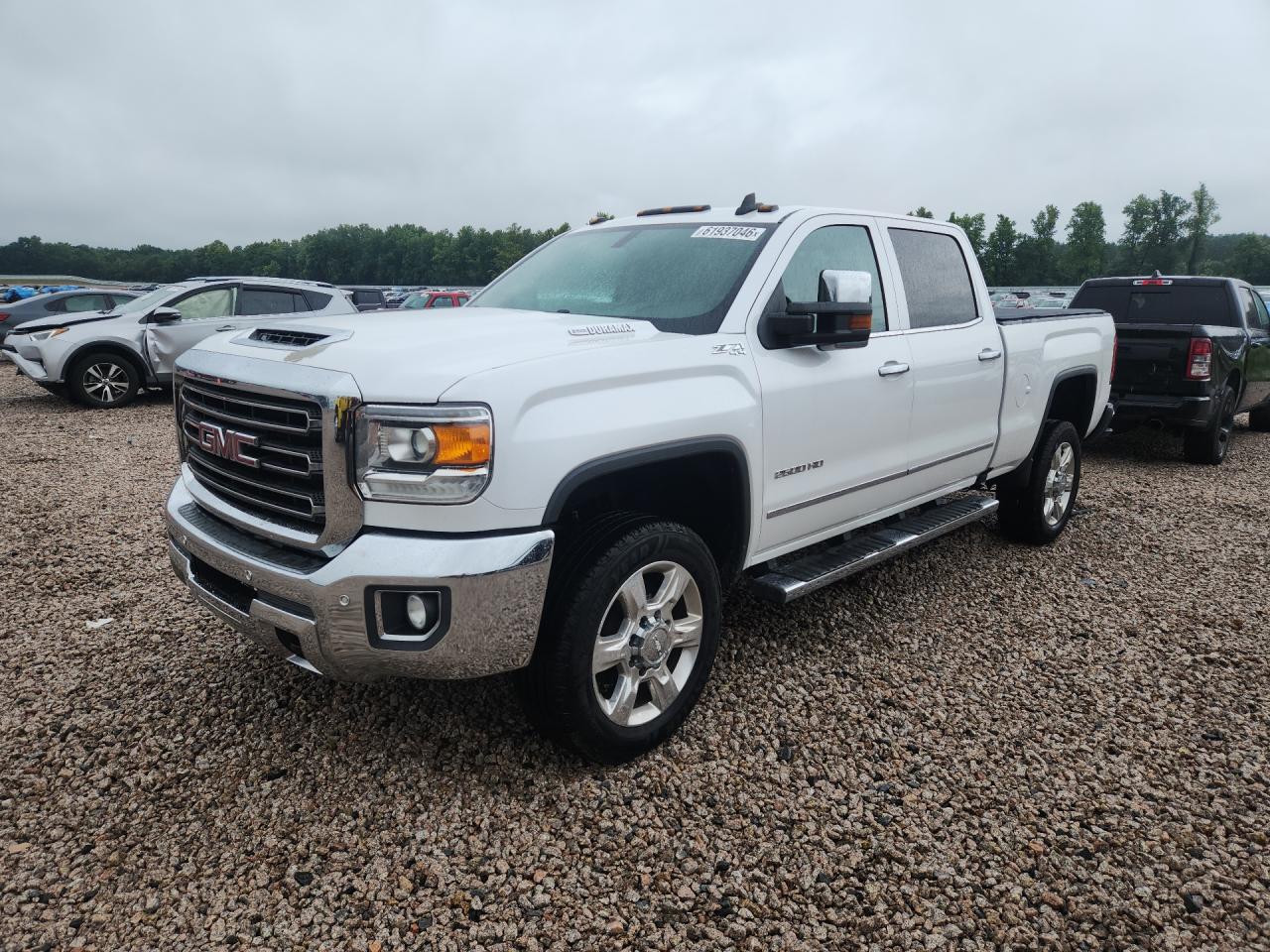 2019 GMC Sierra 2500HD SLT, VIN 1GT12REY7KF270134 — Механическое