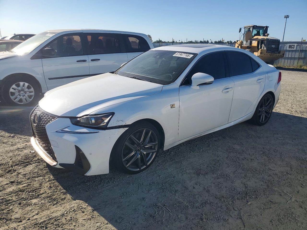 2018 Lexus IS 300, VIN JTHBA1D20J5081320 — Мелкие вмятины и царапины