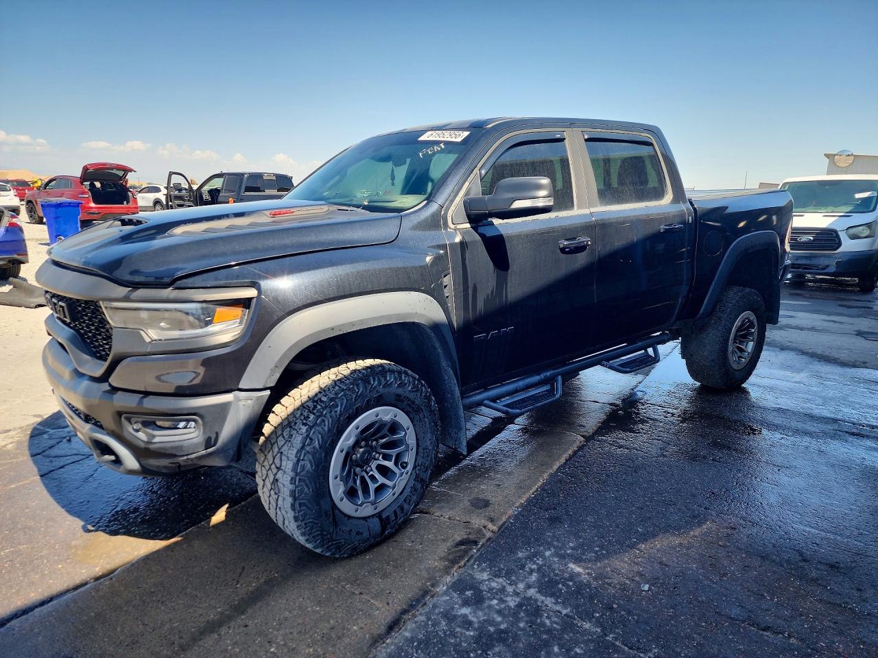 2022 Ram 1500, VIN 1DC0004541ZZ — Вандализм