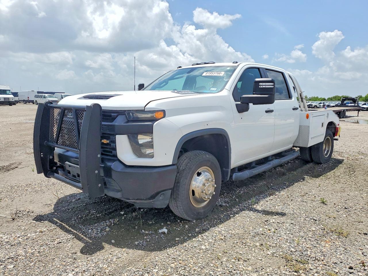 2021 Chevrolet Silverado 3500HD Work Truck, VIN 1GB4WREY3MF285352 — Зад