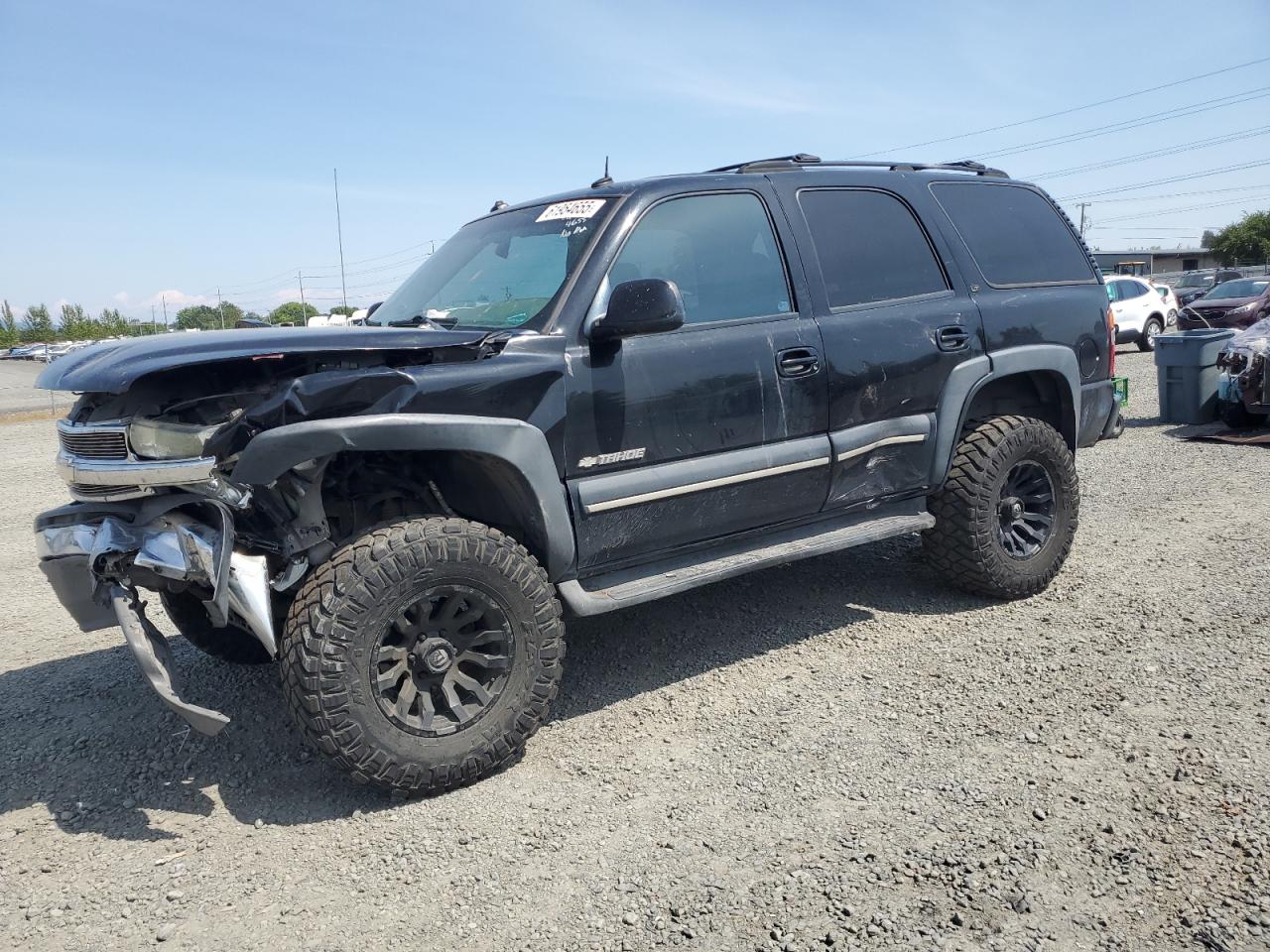 2003 Chevrolet Tahoe LS, VIN 1GNEK13Z63J332546 — Front end