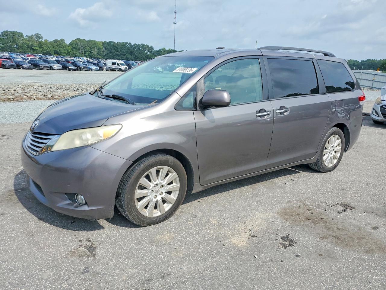 2012 Toyota Sienna Limited, VIN 5TDYK3DC7CS259265 — Rear end