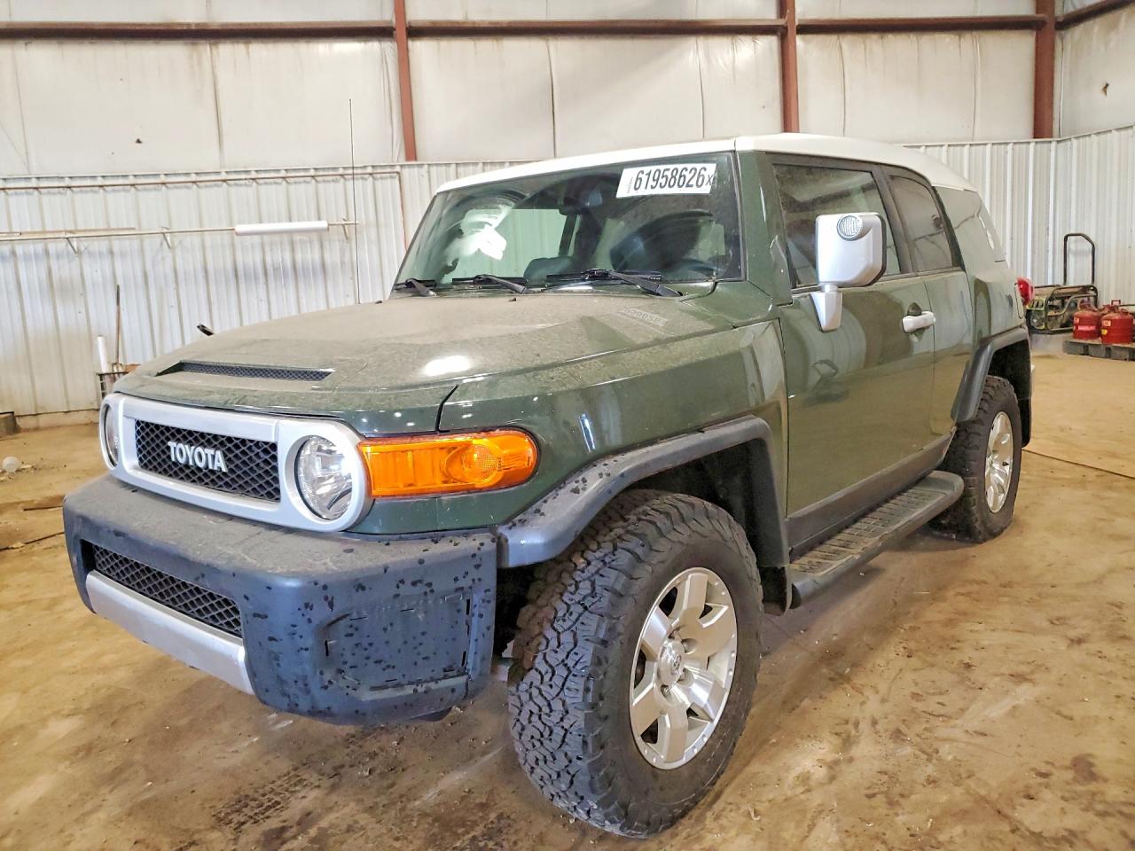 2010 Toyota FJ Cruiser, VIN JTEBU4BFXAK093438 — Mechanical