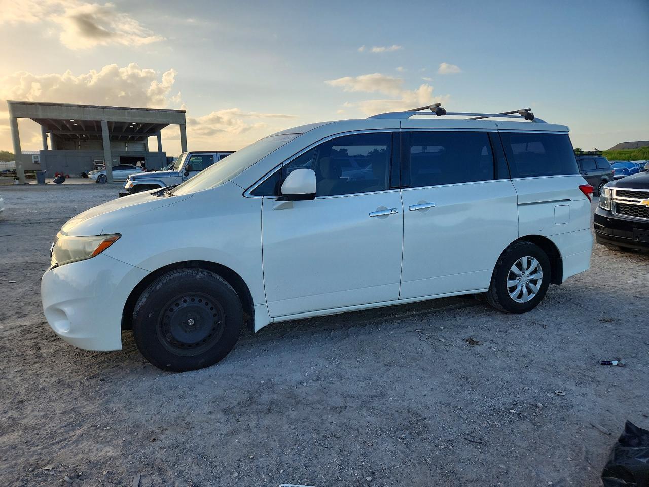 2013 Nissan Quest S, VIN JN8AE2KP2D9071458 — Minor dents and scratches