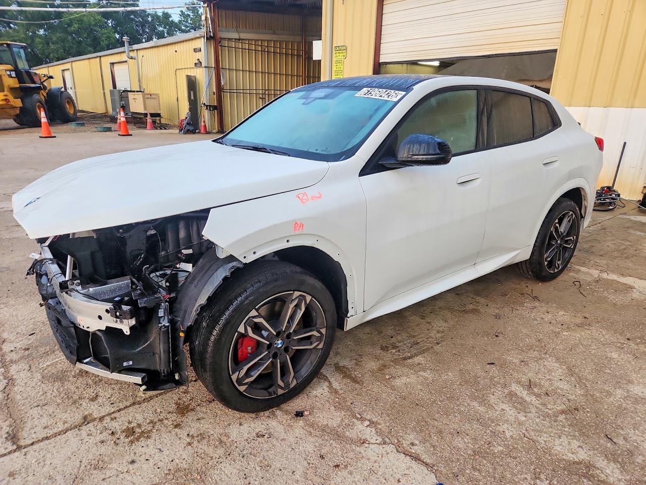 2026 BMW X2 xDrive28i, VIN WBX63GM03T5668504 — Front end