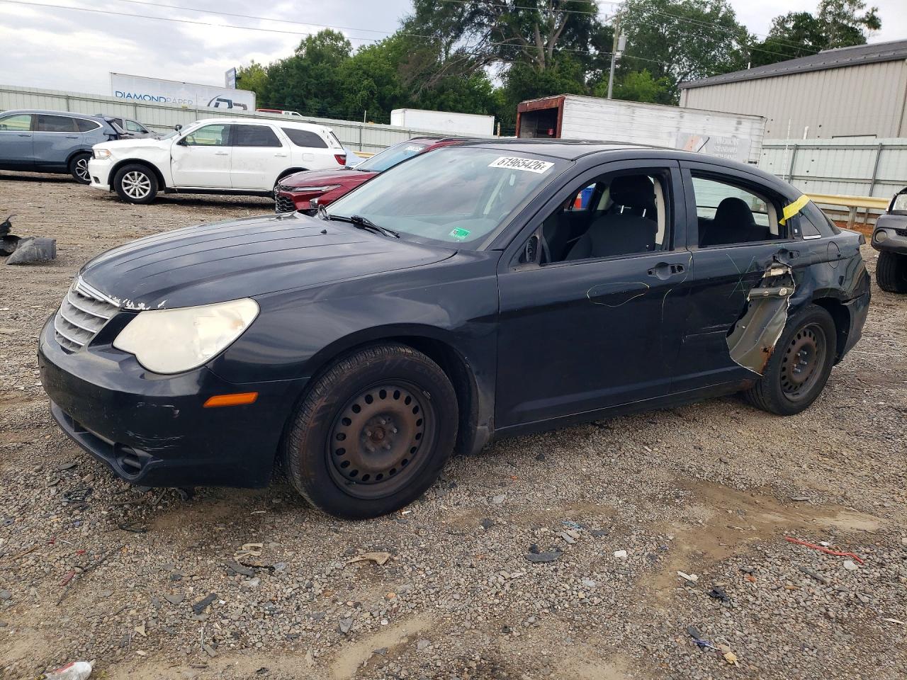 2009 Chrysler Sebring Touring, VIN 1C3LC56B89N507548 — Side