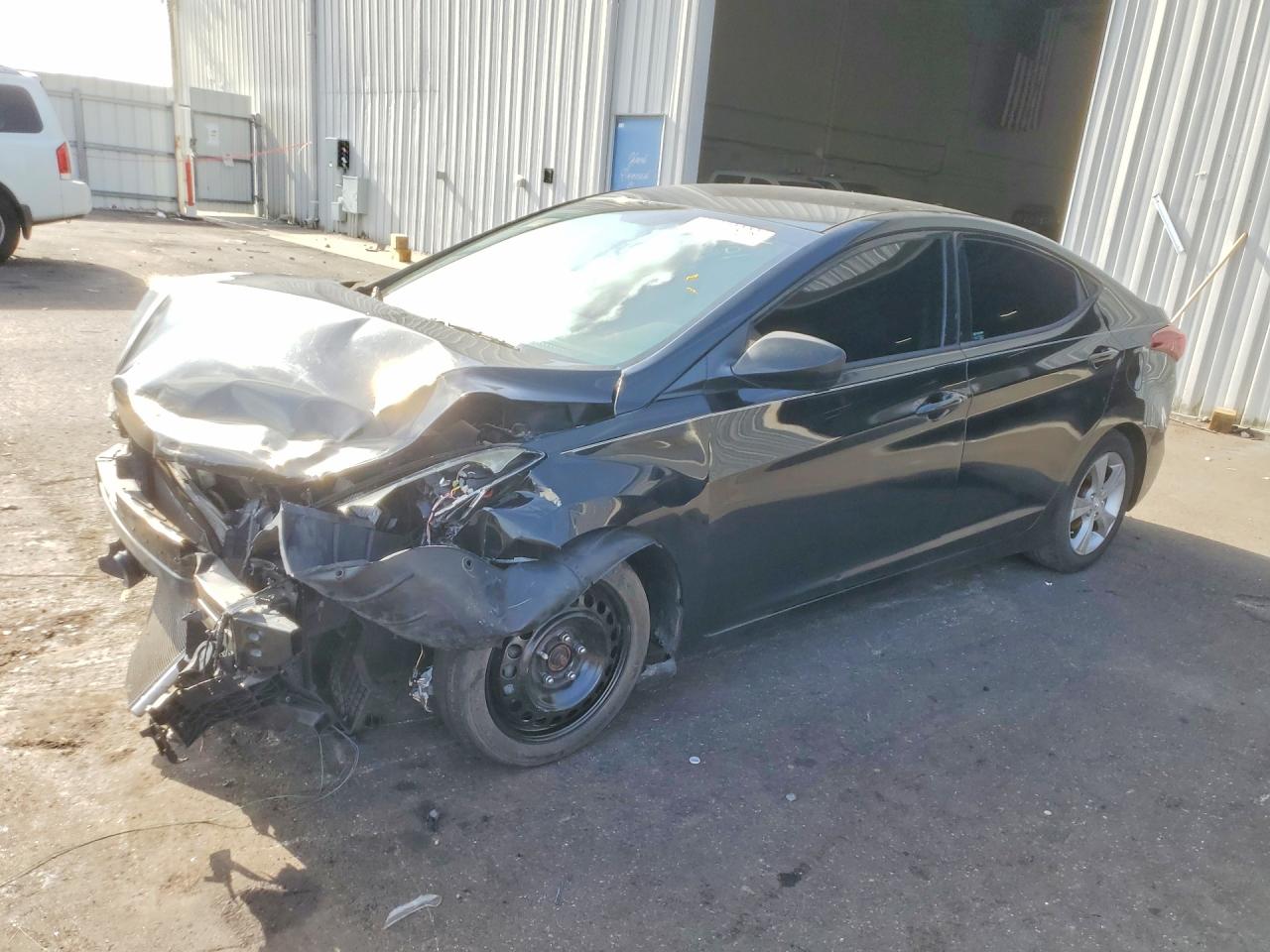 2014 Hyundai Elantra SE, VIN 5NPDH4AE0EH469627 — Front end