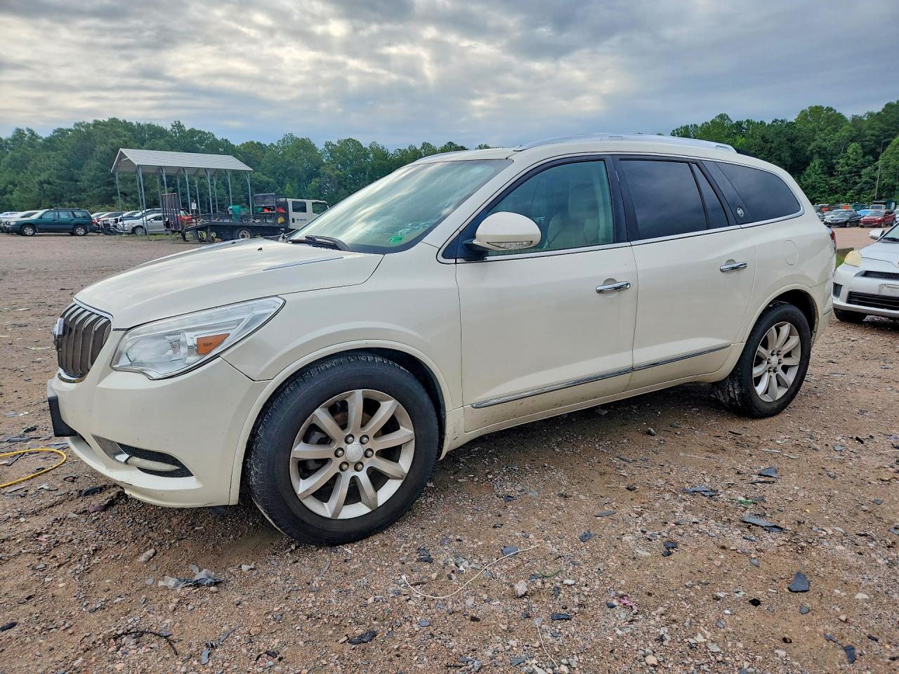 2013 Buick Enclave Premium, VIN 5GAKVDKD3DJ215181 — Front end