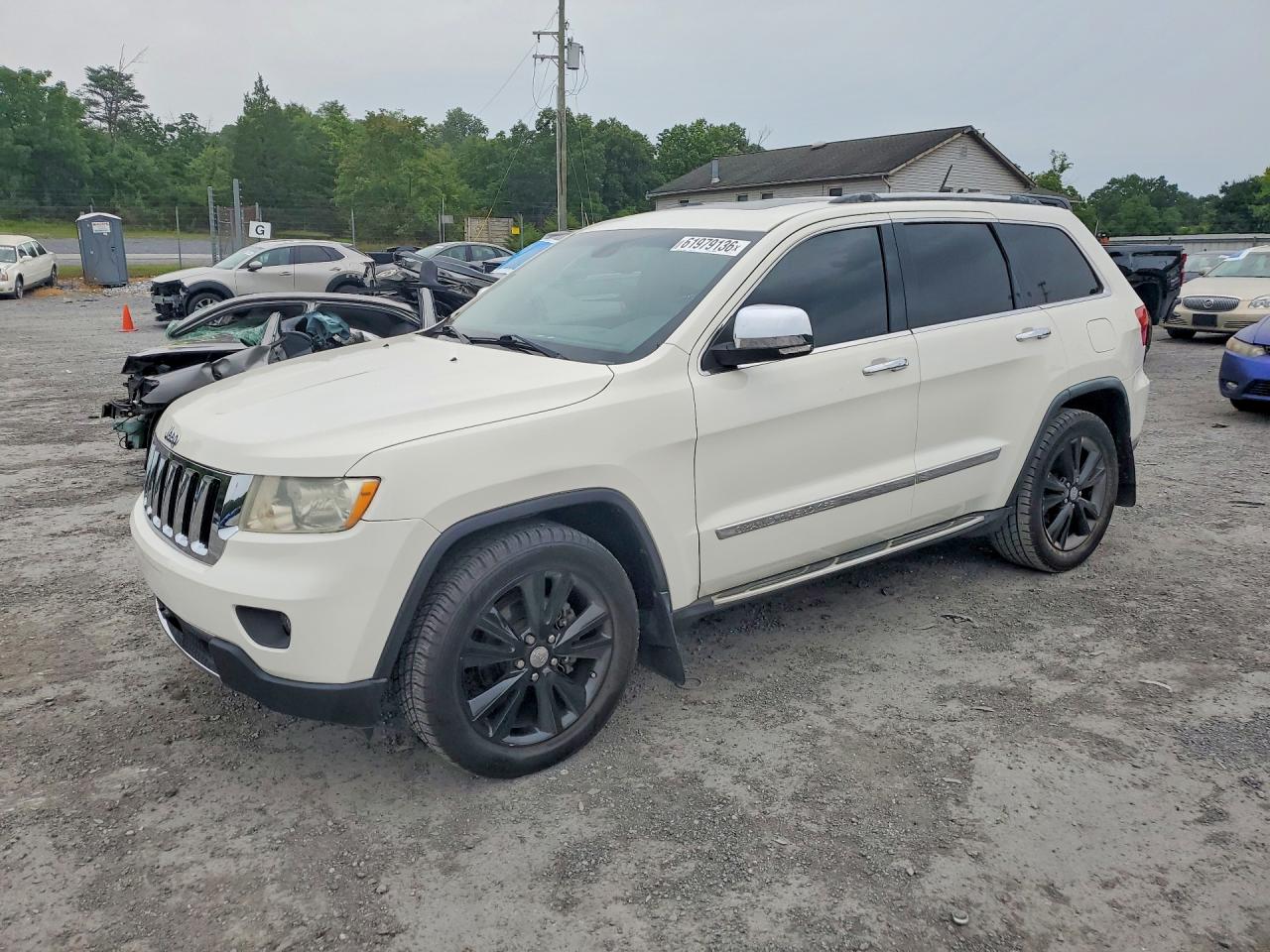 2012 Jeep Grand Cherokee Limited, VIN 1C4RJEBT9CC314161 — Мелкие вмятины и царапины