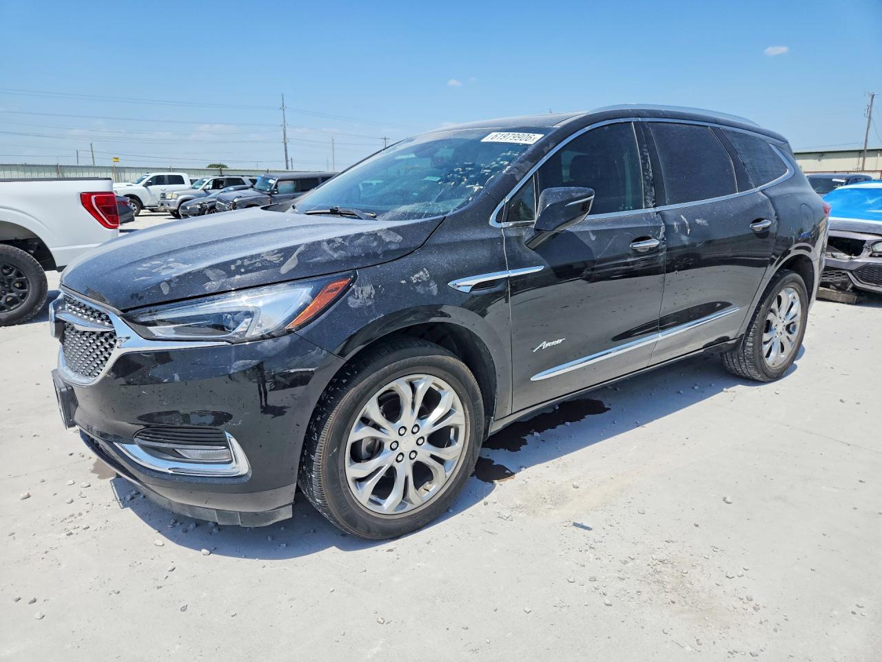 2019 Buick Enclave Avenir, VIN 5GAERDKW9KJ243096 — Перед