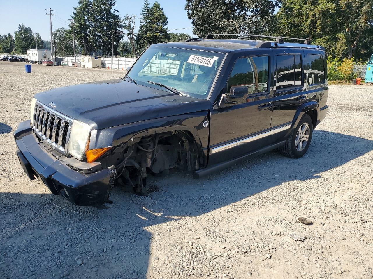 2009 Jeep Commander Limited, VIN 1J8HG58P69C533200 — Front end