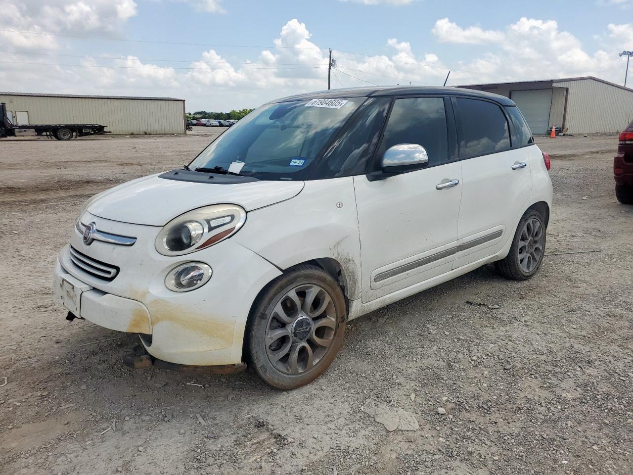 2014 FIAT 500L Lounge, VIN ZFBCFACH6EZ029429 — Front end