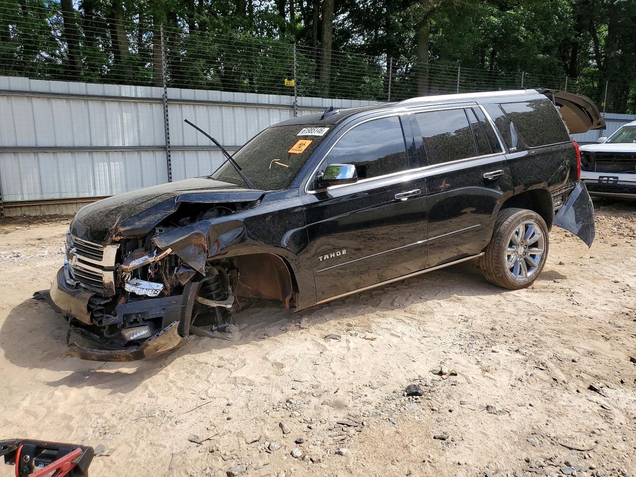 2016 Chevrolet Tahoe LTZ, VIN 1GNSKCKC6GR194980 — All over