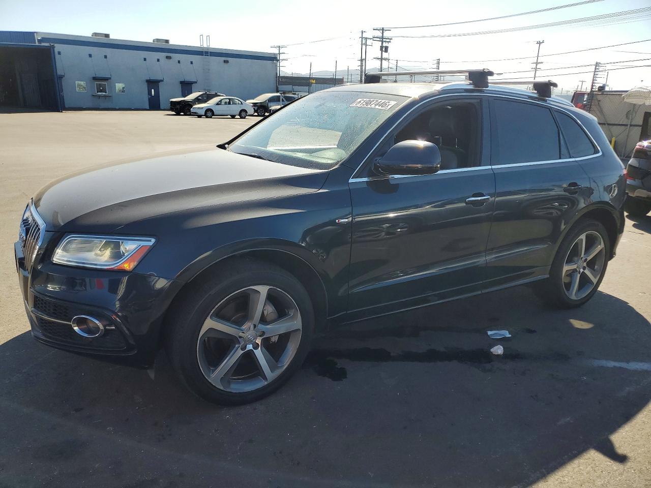 2017 Audi Q5 Premium Plus, VIN WA1D7AFP7HA049817 — Minor dents and scratches