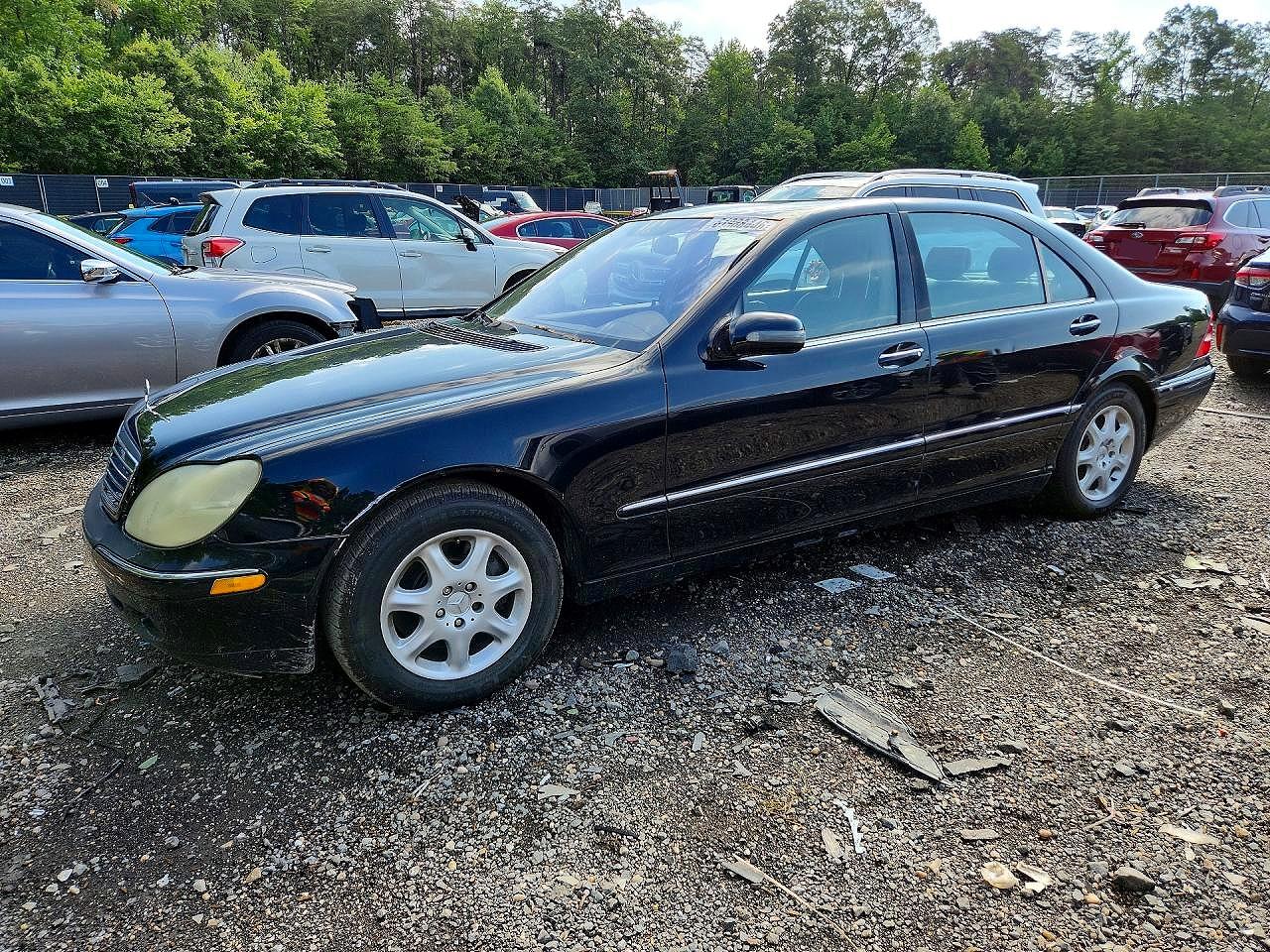 2001 Mercedes-Benz S 320/430/500, VIN WDBNG75J81A183234 — Minor dents and scratches