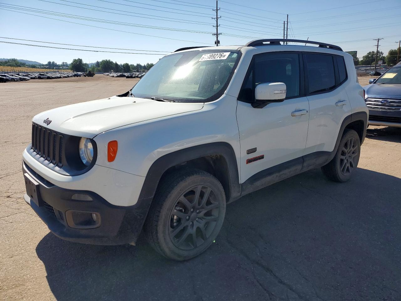 2016 Jeep Renegade Latitude, VIN ZACCJBBW4GPC83675 — Мелкие вмятины и царапины