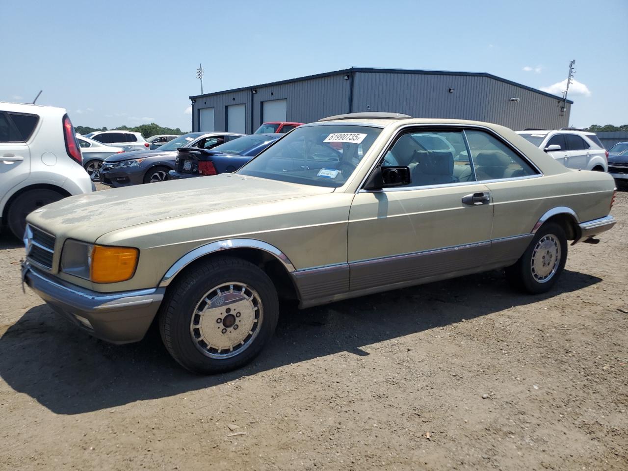 1985 Mercedes-Benz 500, VIN WDB1260431A169691 — Vandalism