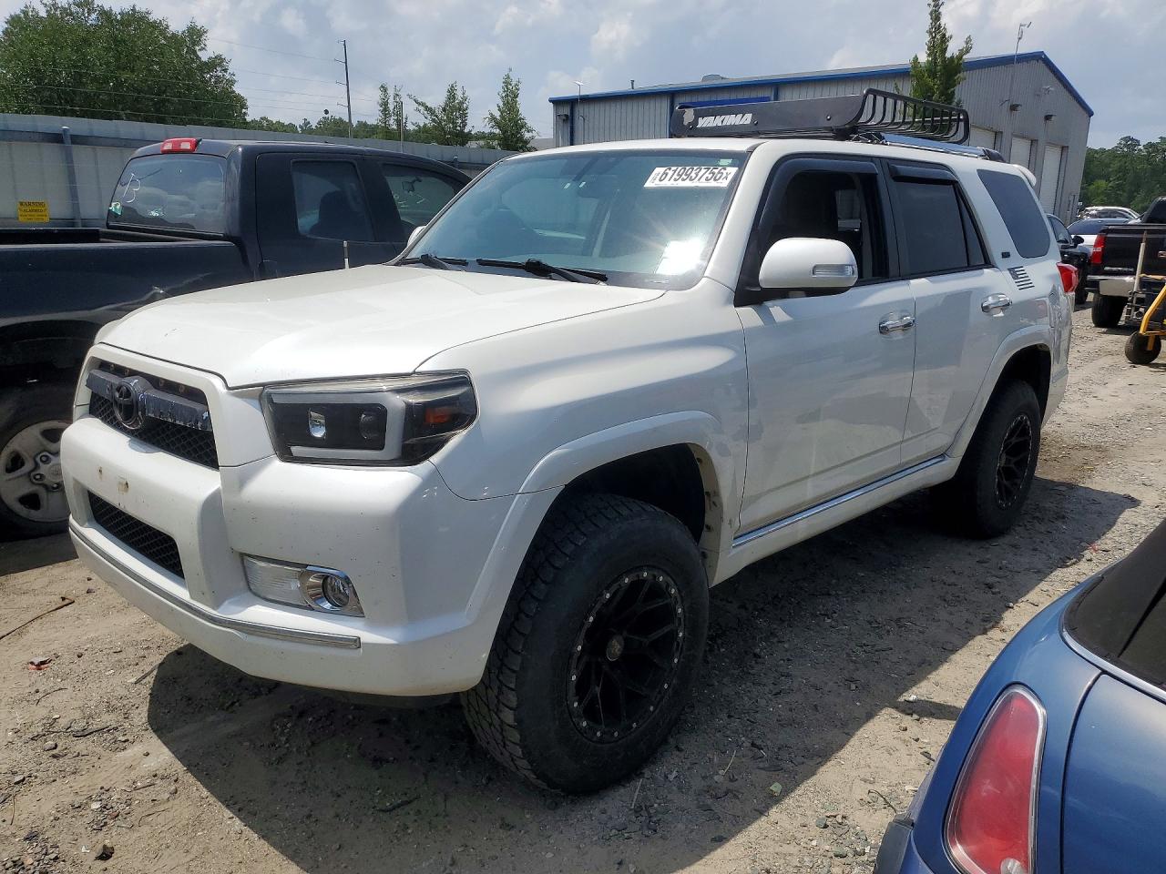 2012 Toyota 4Runner Trail, VIN JTEBU5JR7C5093397 — Minor dents and scratches