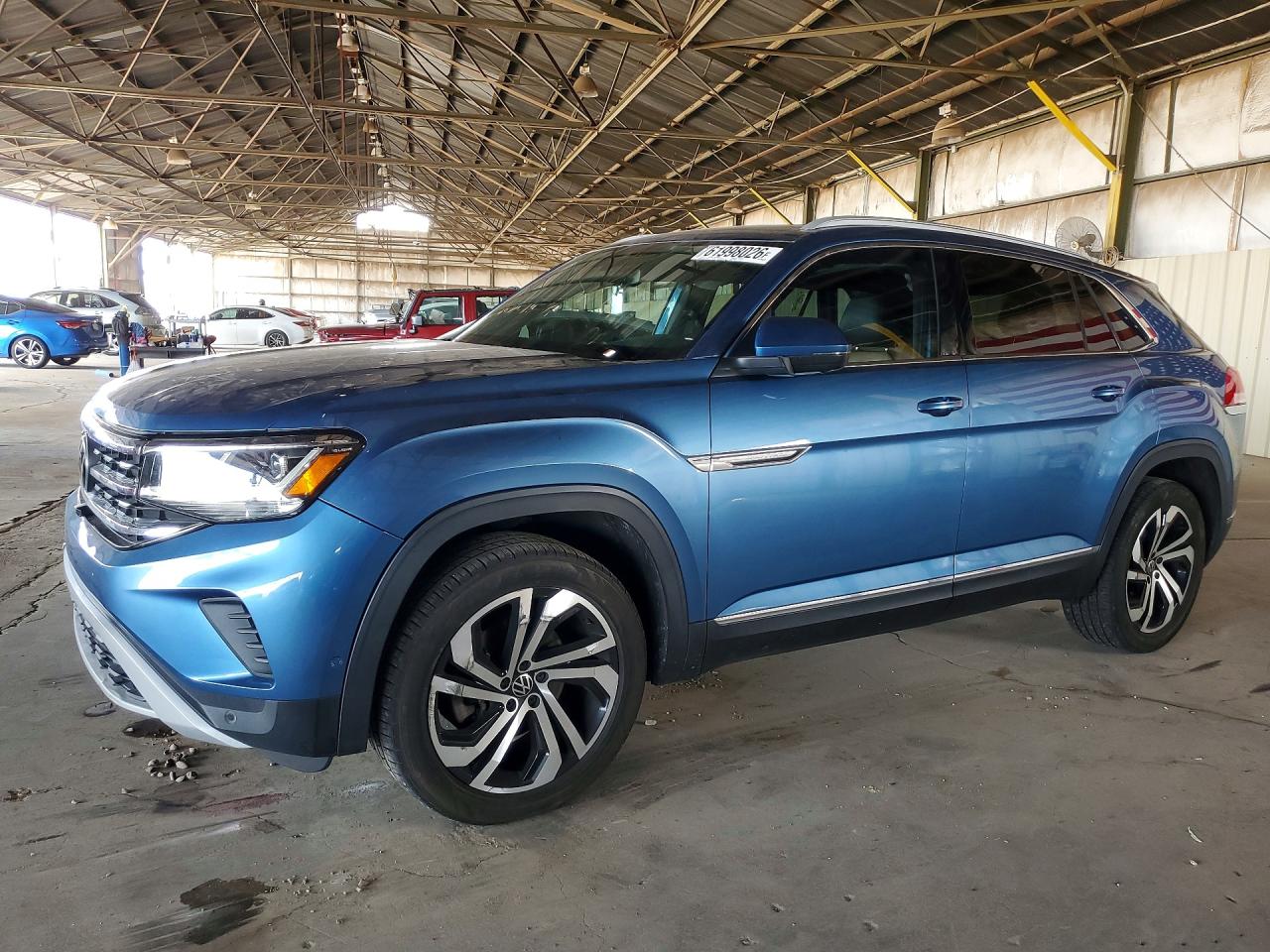 2020 Volkswagen Atlas SEL Premium, VIN 1V2NE2CA1LC208560 — Front end