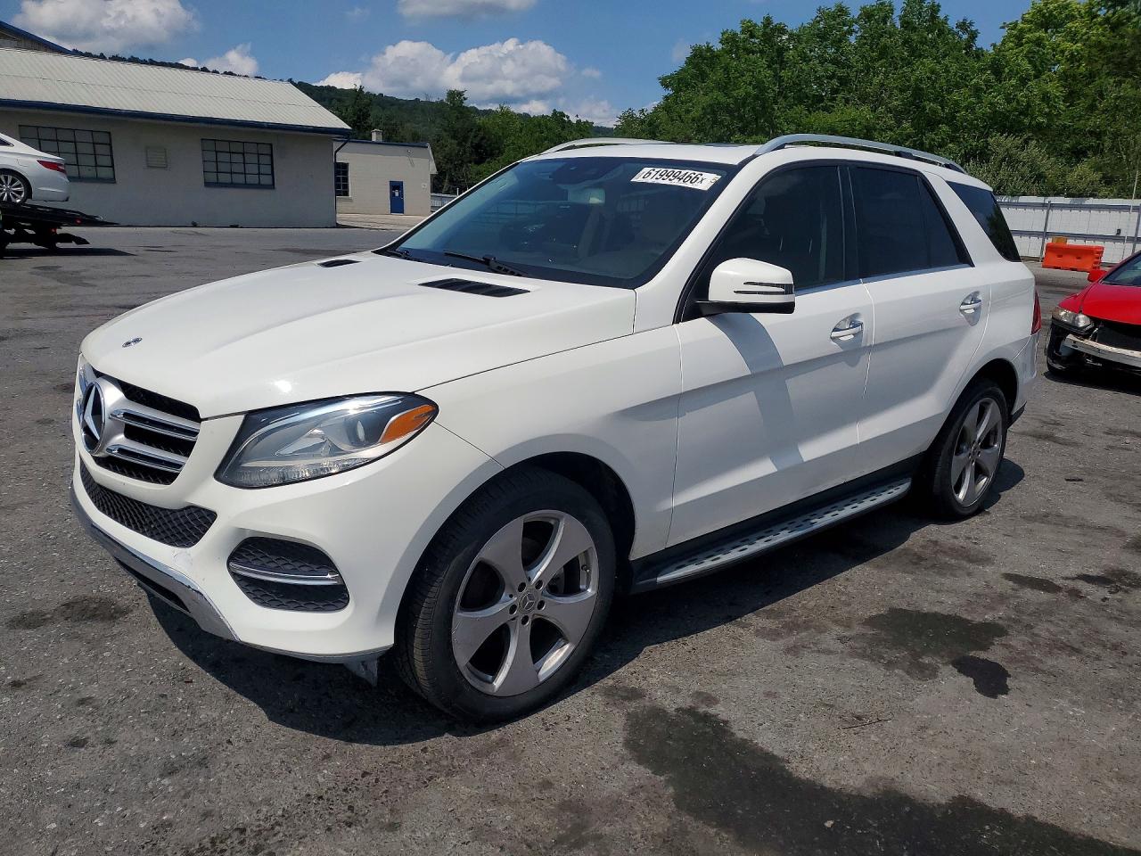 2018 Mercedes-Benz GLE 350, VIN 4JGDA5JB1JB117079 — Minor dents and scratches