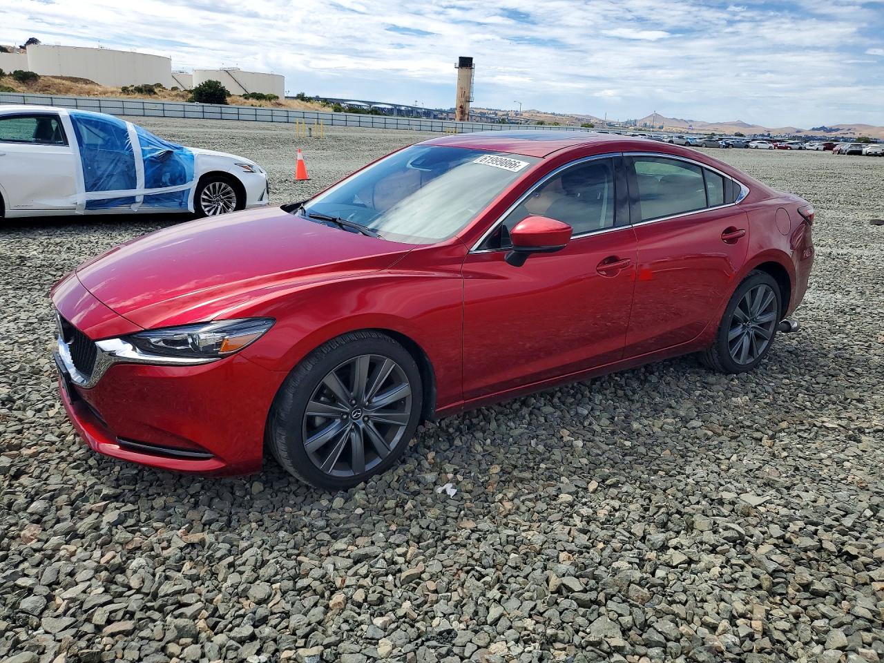 2018 Mazda 6 Grand Touring, VIN JM1GL1TY6J1327558 — Side
