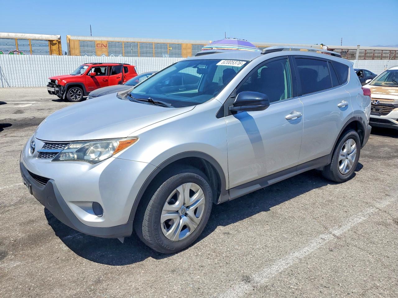 2013 Toyota RAV4 LE, VIN 2T3BFREV9DW026291 — Minor dents and scratches