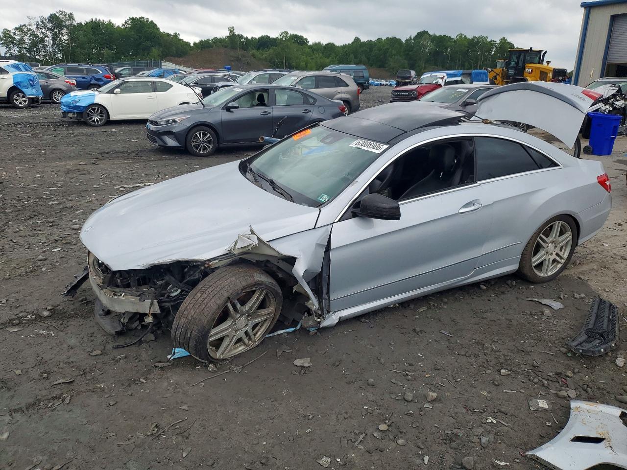 2010 Mercedes-Benz E 550, VIN WDDKJ7CB6AF037893 — All over