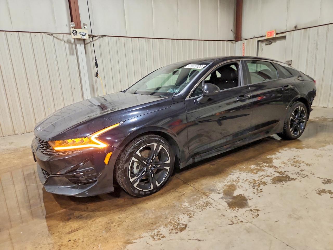 2021 Kia K5 GT-Line, VIN 5XXG64J22MG018606 — Rear end