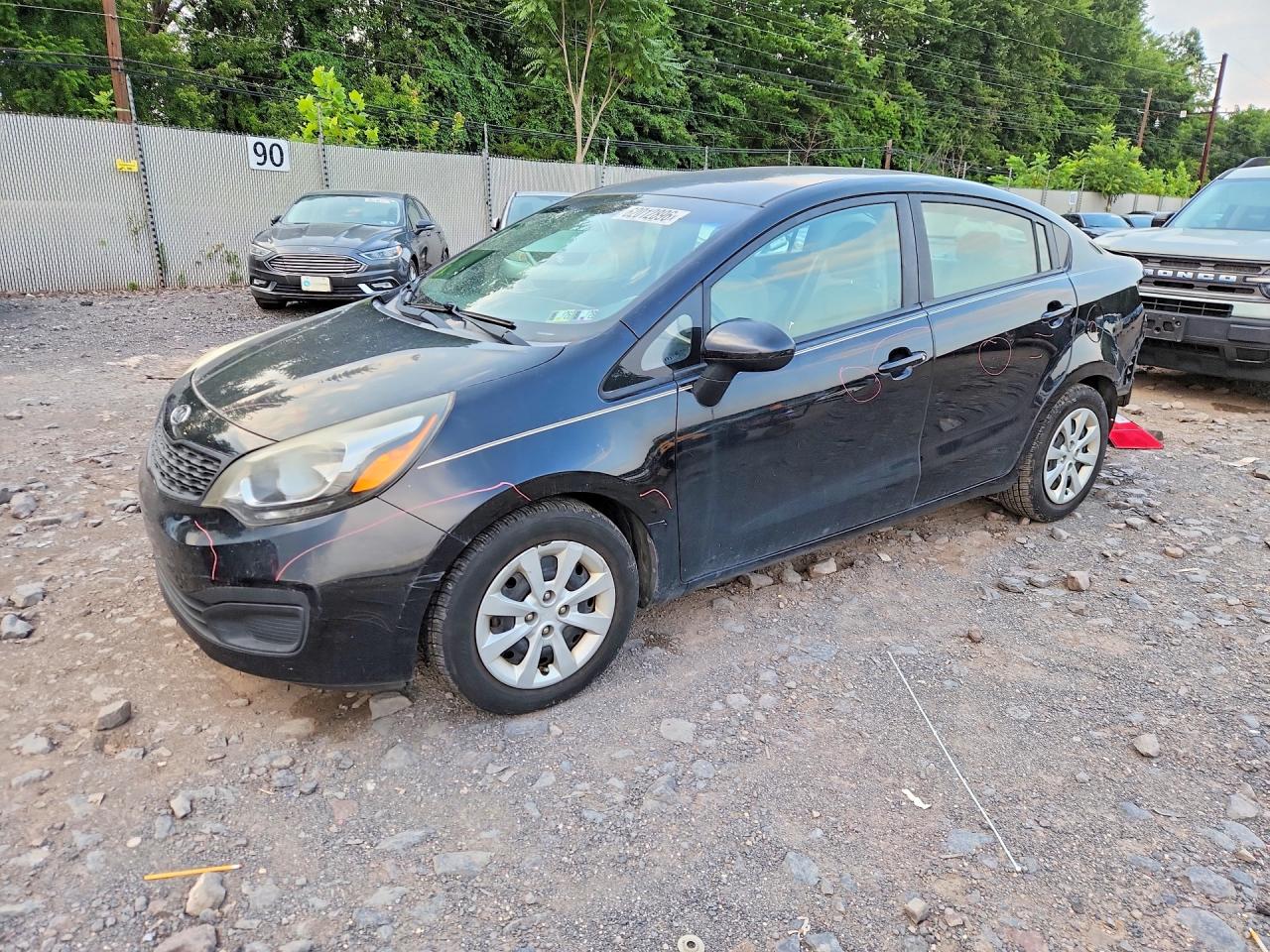 2013 Kia Rio LX, VIN KNADM4A3XD6131071 — Rear end