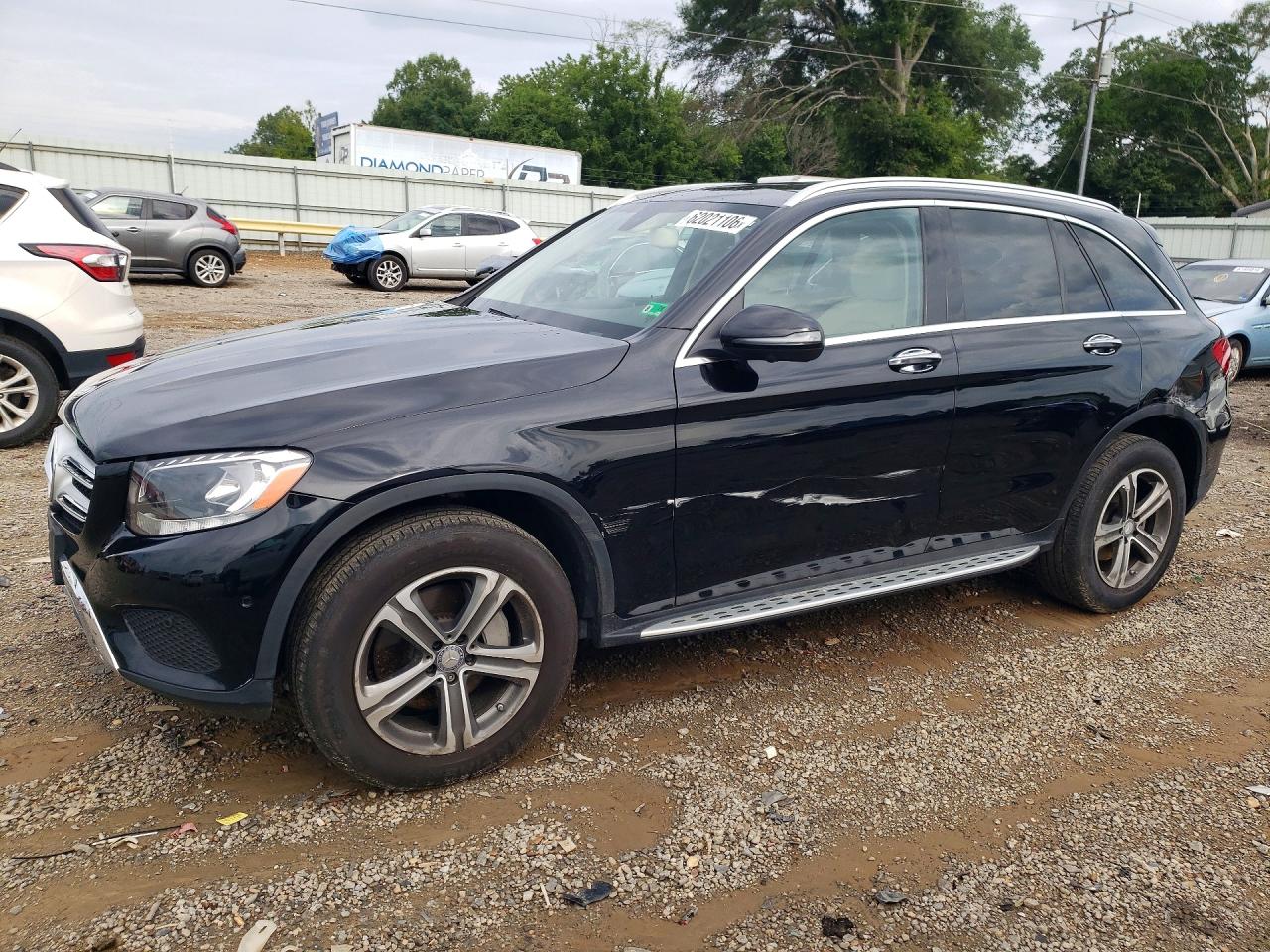 2016 Mercedes-Benz GLC 300, VIN WDC0G4KB3GF077271 — Side