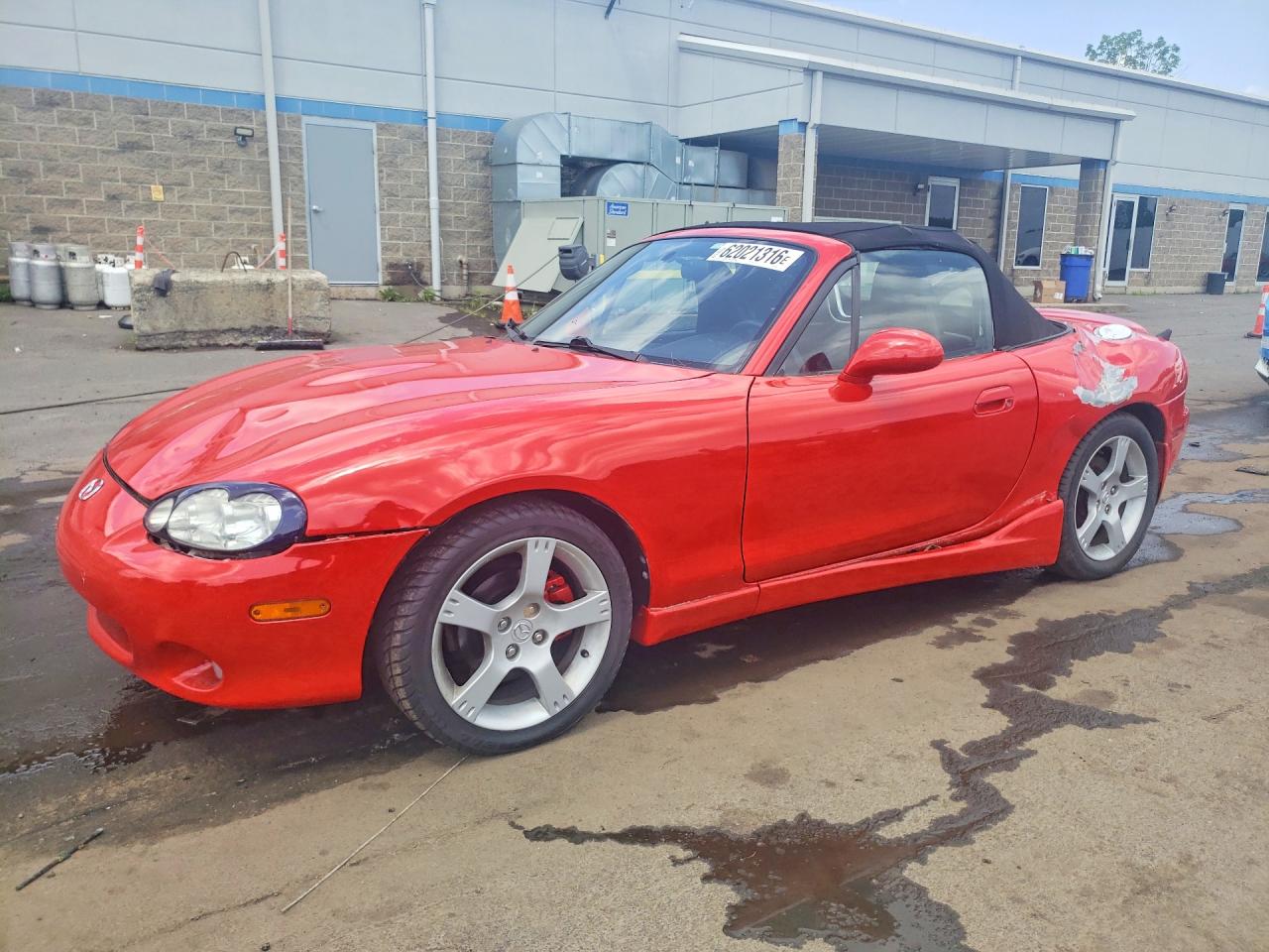 2003 Mazda MX-5 Miata Cloth, VIN JM1NB353X30305272 — Side