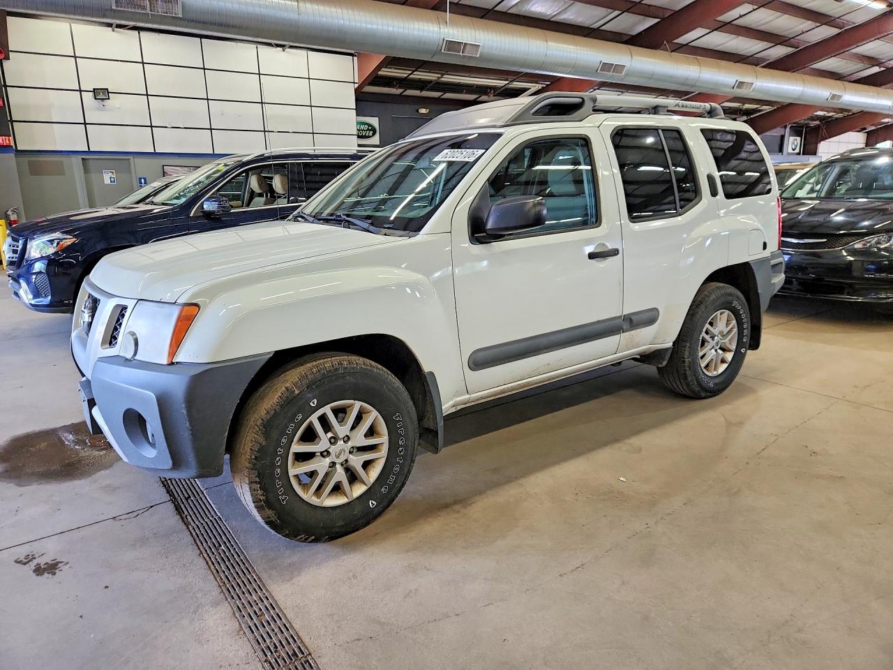 2014 Nissan Xterra X, VIN 5N1AN0NW9EN805004 — Minor dents and scratches