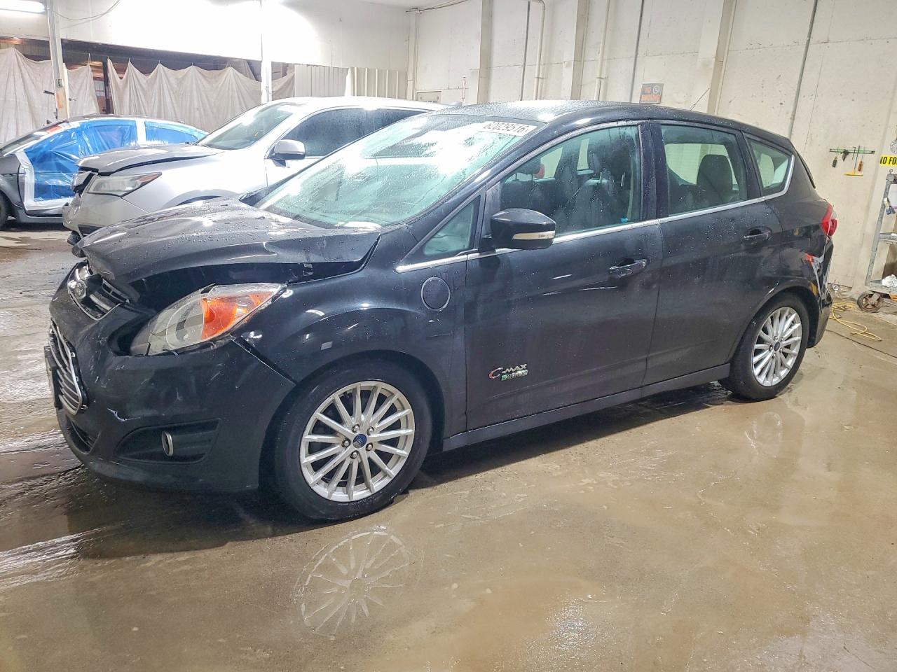 2015 Ford C-Max SEL, VIN 1FADP5CU8FL103933 — Зад