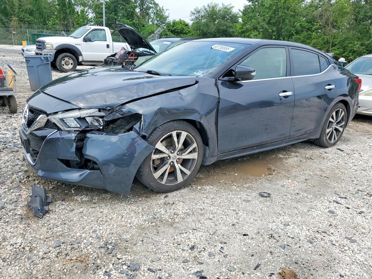2017 Nissan Maxima SV, VIN 1N4AA6AP6HC367419 — Front end