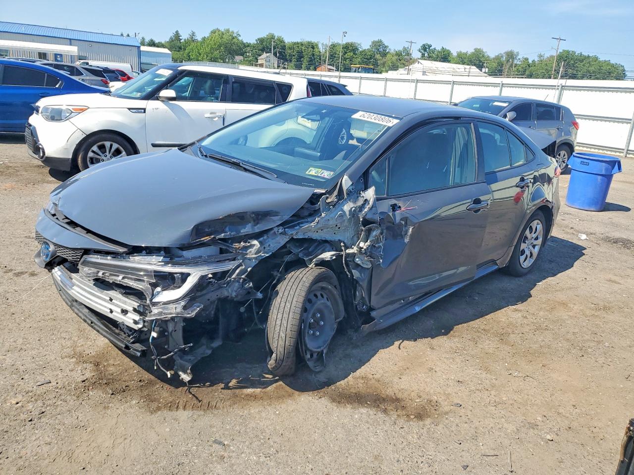 2025 Toyota Corolla Hybrid LE, VIN JTDBCMFE1S3103388 — Front end