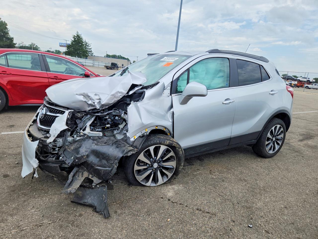 2022 Buick Encore Preferred, VIN KL4CJESM9NB569765 — Перед