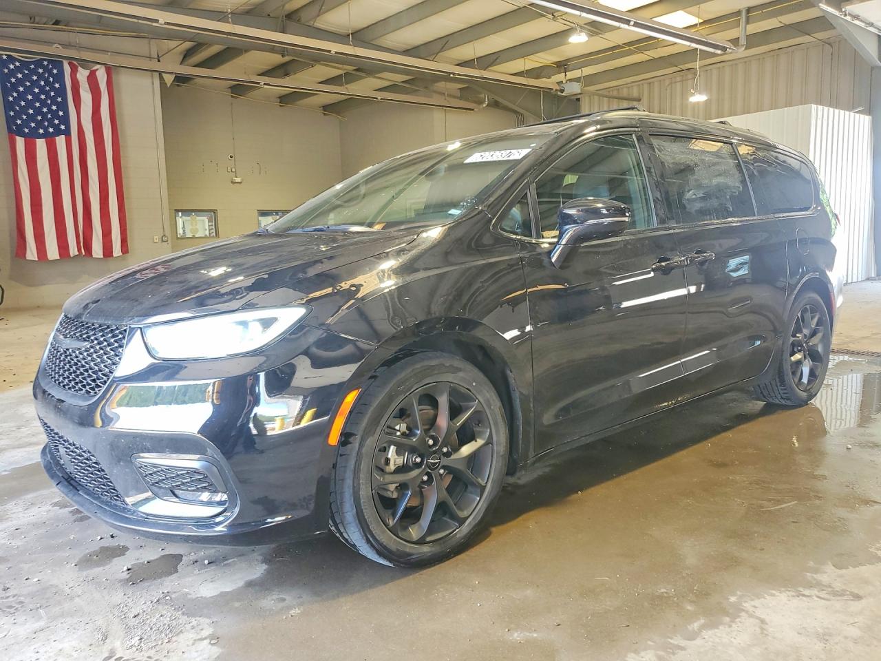 2027 Chrysler Pacifica Limited, VIN 2C4RC1GG4SR511453 — Hail