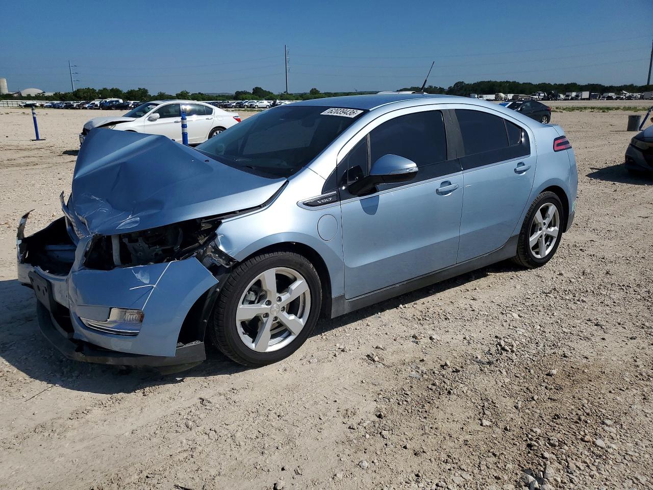 2013 Chevrolet Volt, VIN 1G1RF6E47DU140056 — Front end