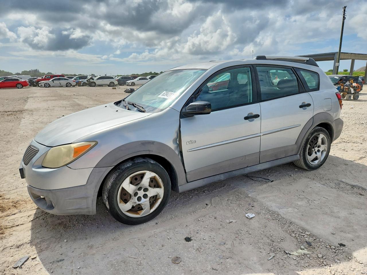 2006 Pontiac Vibe, VIN 5Y2SL65806Z436210 — Side