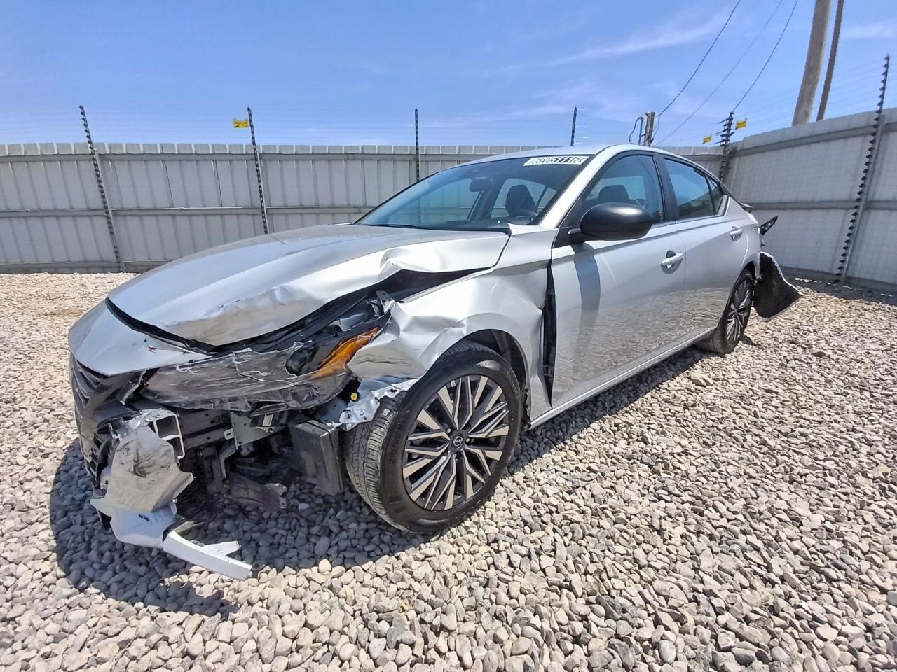 2026 Nissan Altima SV, VIN 1N4BL4DV0TN306397 — Rear end