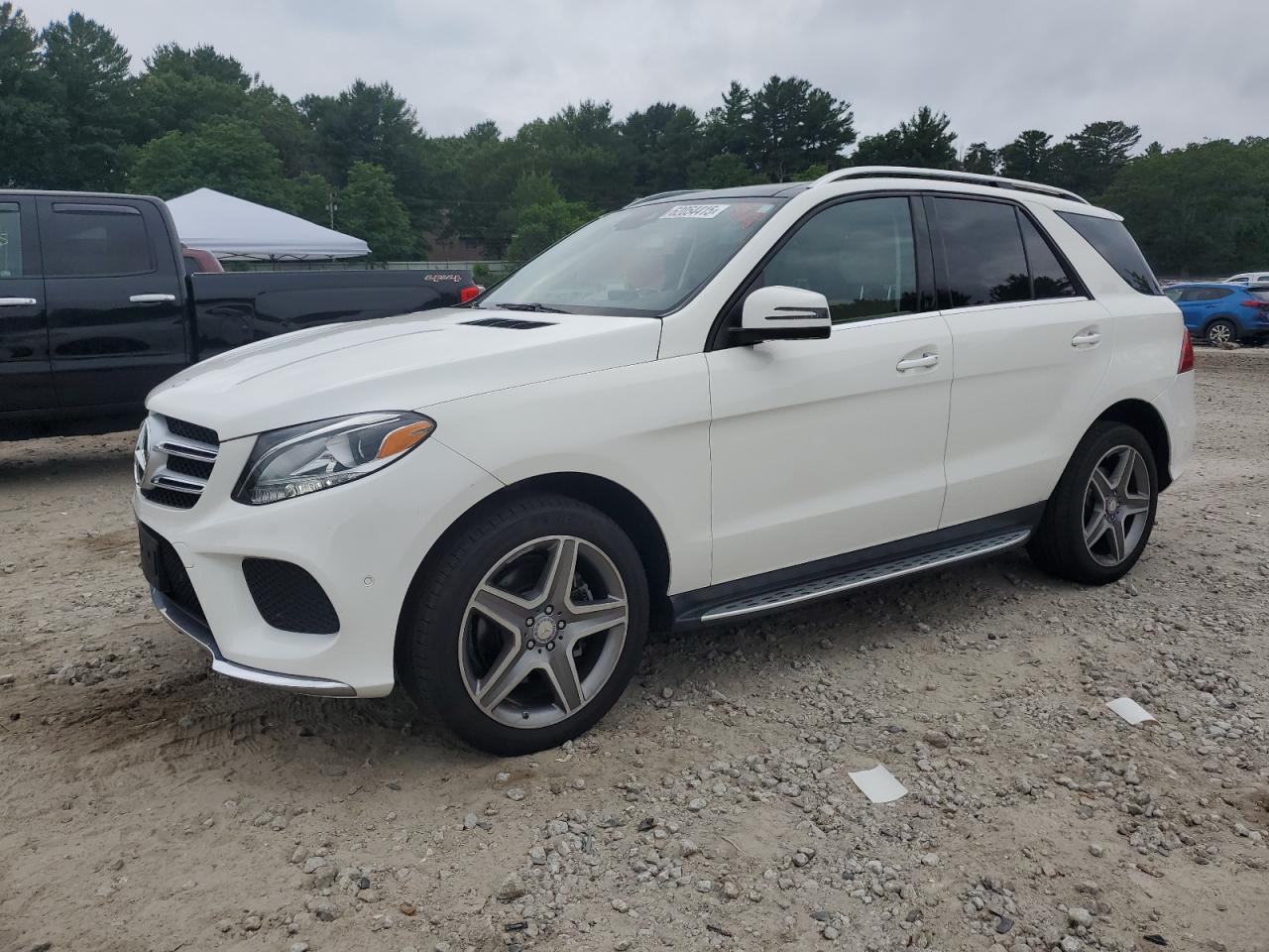 2017 Mercedes-Benz GLE 350, VIN 4JGDA5HB5HA864688 — Side