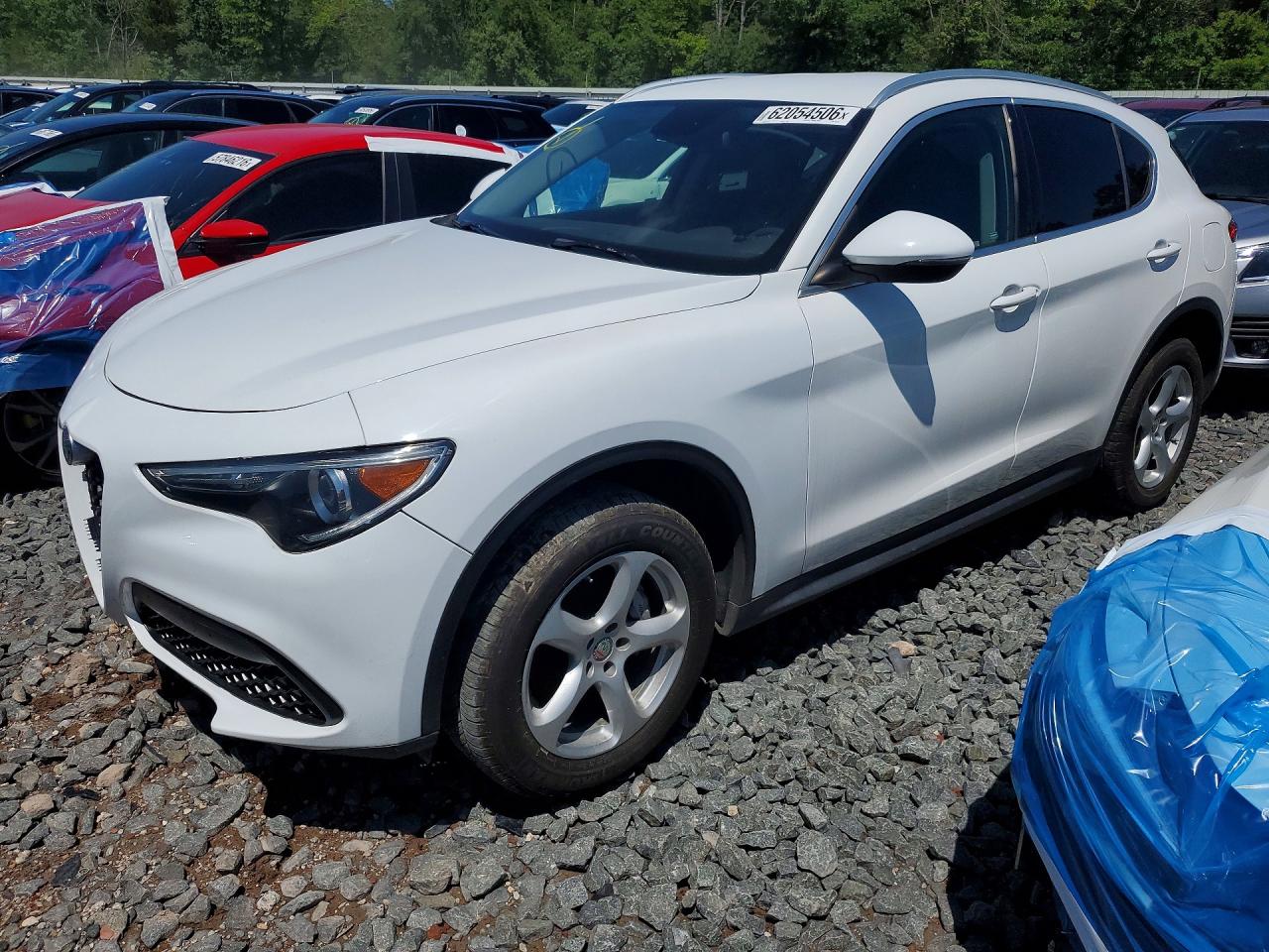 2019 Alfa Romeo Stelvio Sport, VIN ZASPAJAN3K7C71311 — Minor dents and scratches