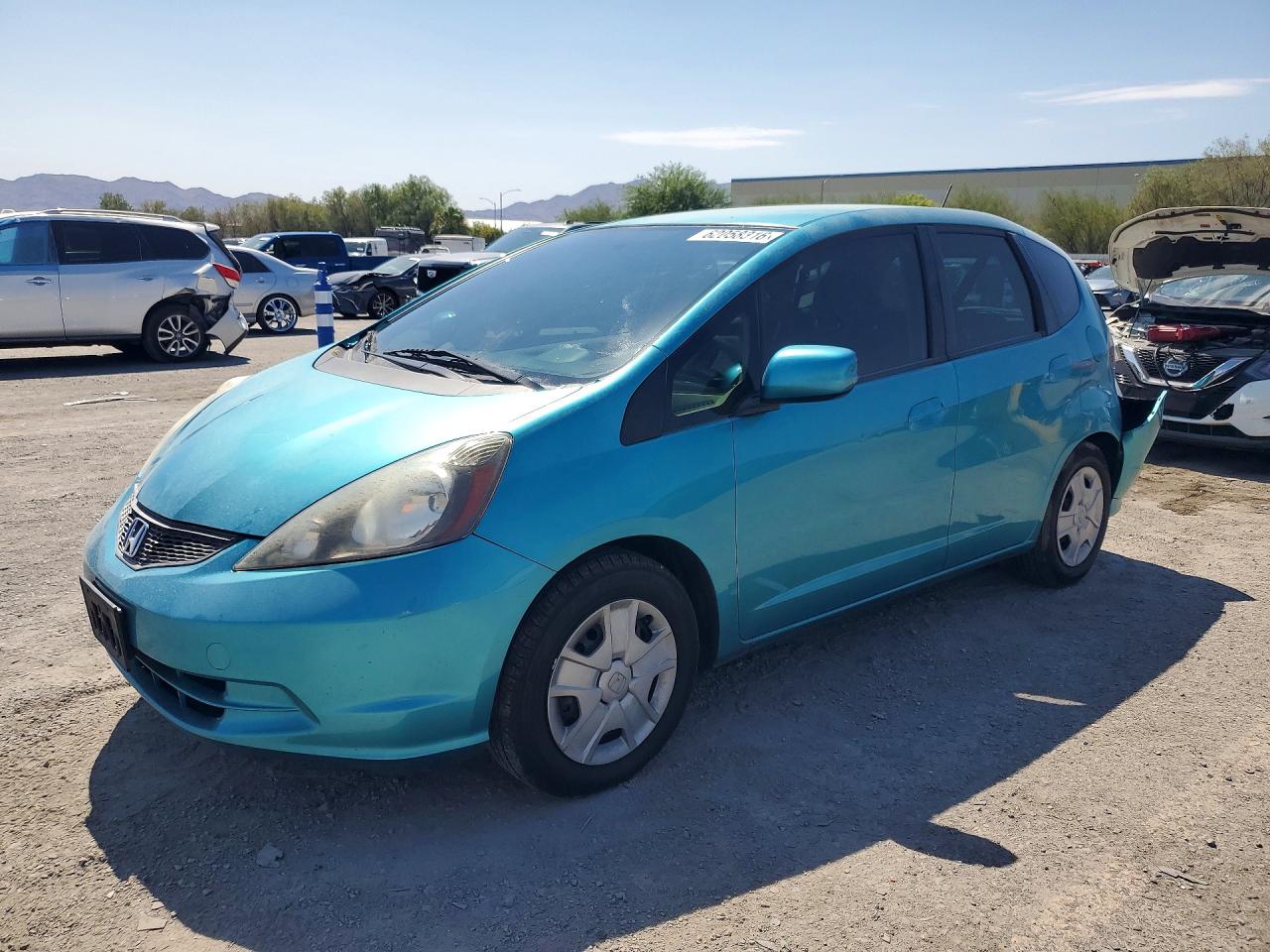 2013 Honda Fit, VIN JHMGE8H32DC019729 — Rear end