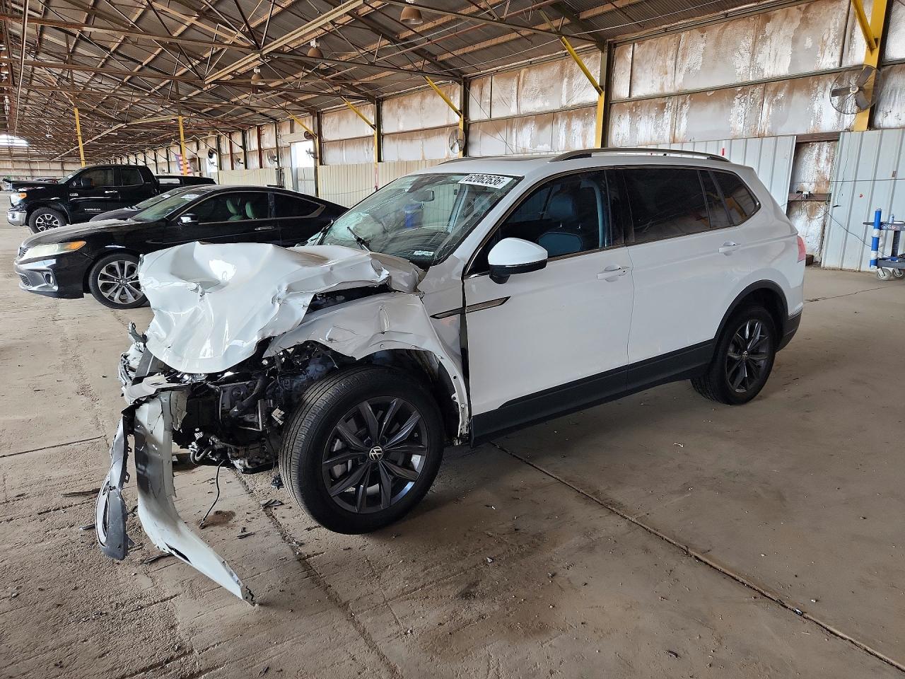 2022 Volkswagen Tiguan SE, VIN 3VV3B7AX4NM057934 — Front end