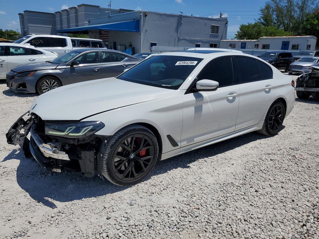 2022 BMW 5 Series 540i, VIN WBA53BJ04NWX54446 — Front end