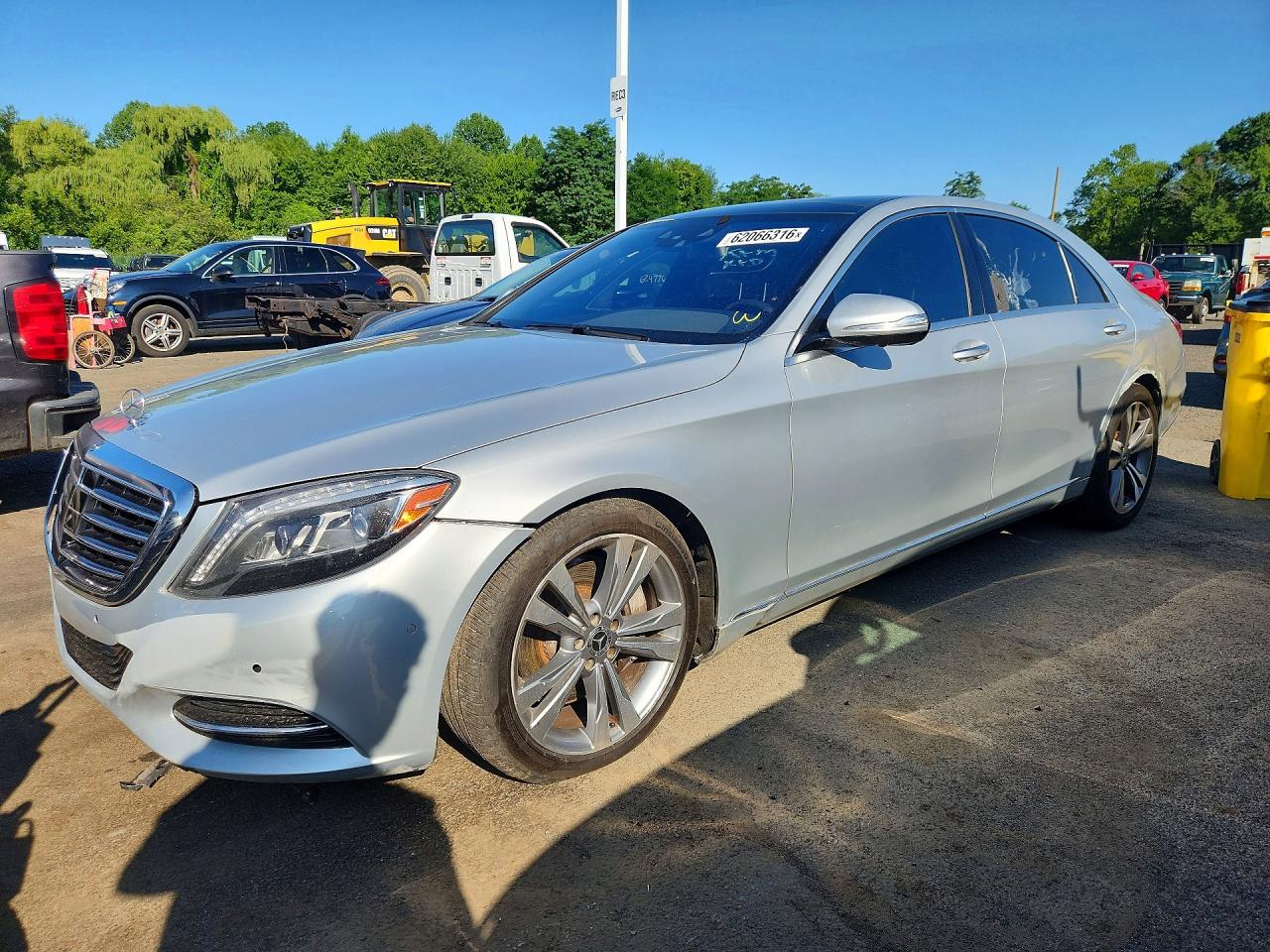 2017 Mercedes-Benz S 550, VIN WDDUG8CB1HA338317 — Rear end