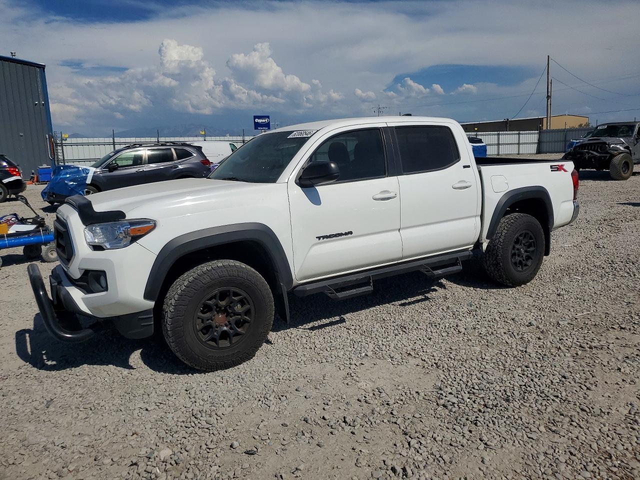 2023 Toyota Tacoma SR5, VIN 3TMAZ5CN6PM203836 — Side