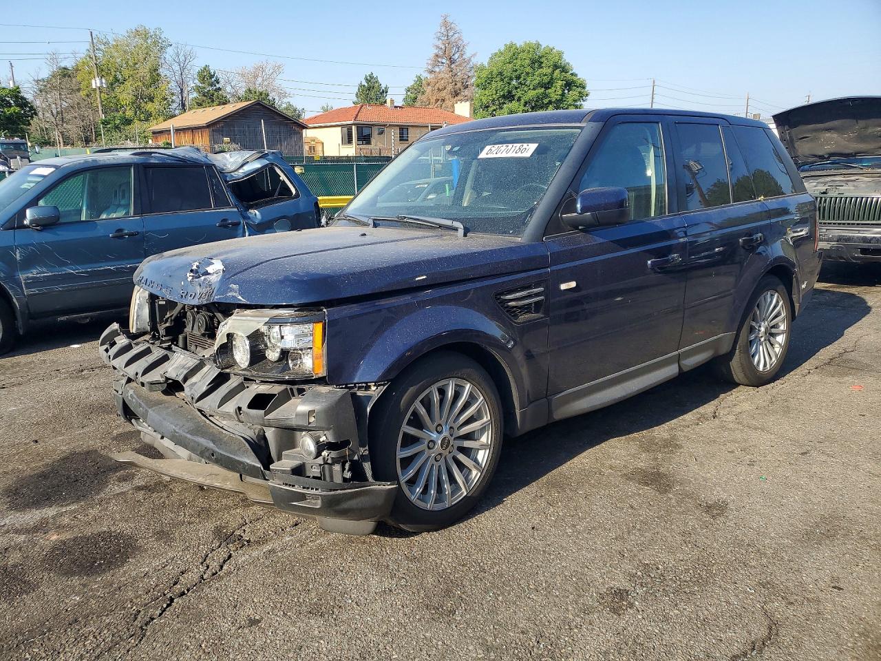 2012 Land Rover Range Rover Sport HSE, VIN SALSF2D45CA745575 — Front end