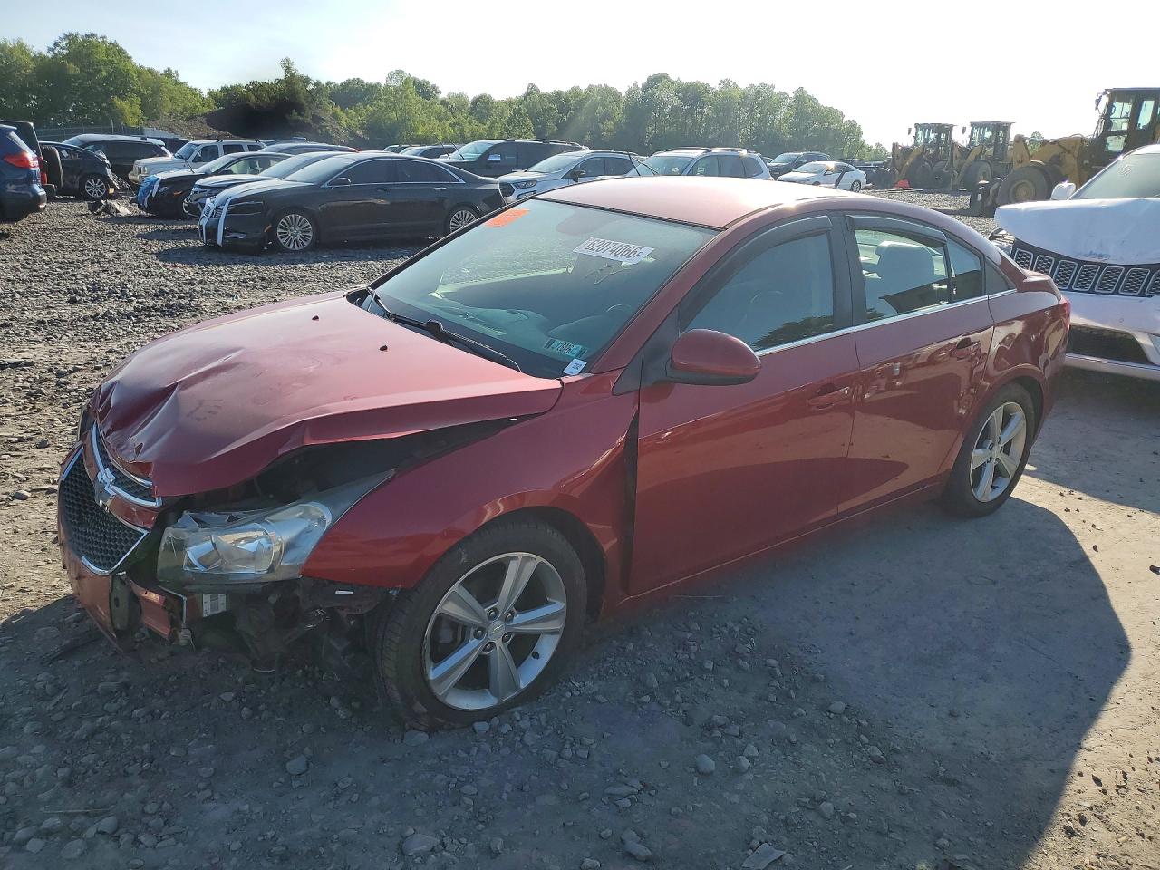 2014 Chevrolet Cruze 2LT, VIN 1G1PE5SB8E7380790 — Front end