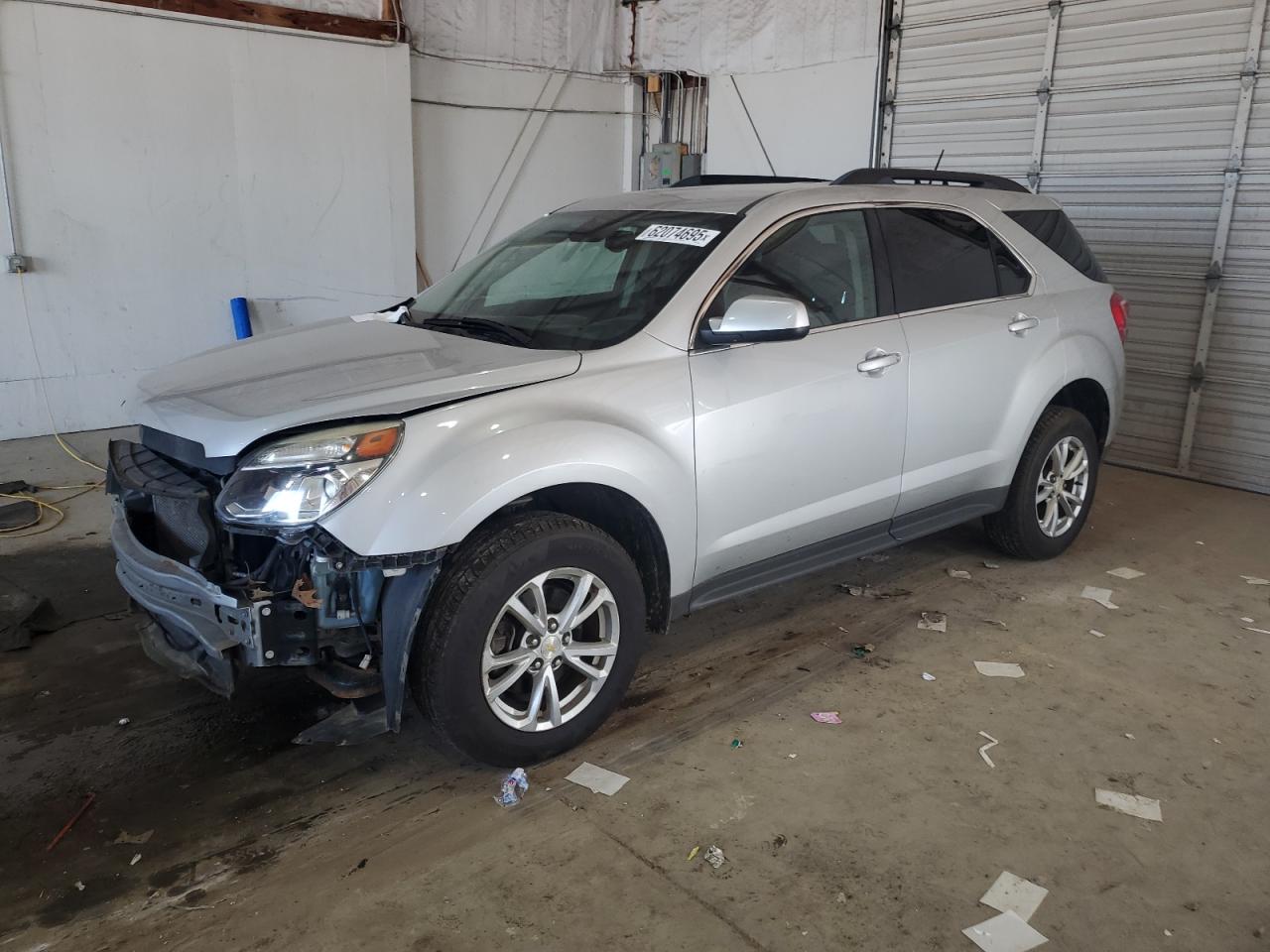 2017 Chevrolet Equinox LT, VIN 2GNALCEK5H6224401 — Front end